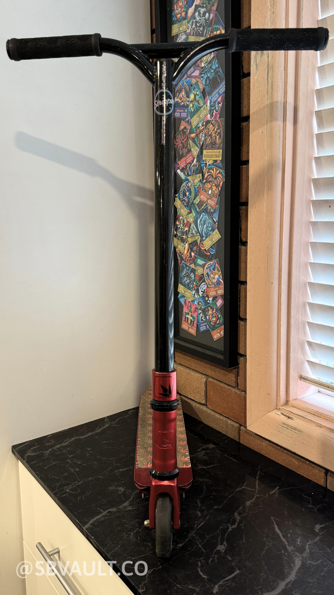 2011 Blunt Complete Red