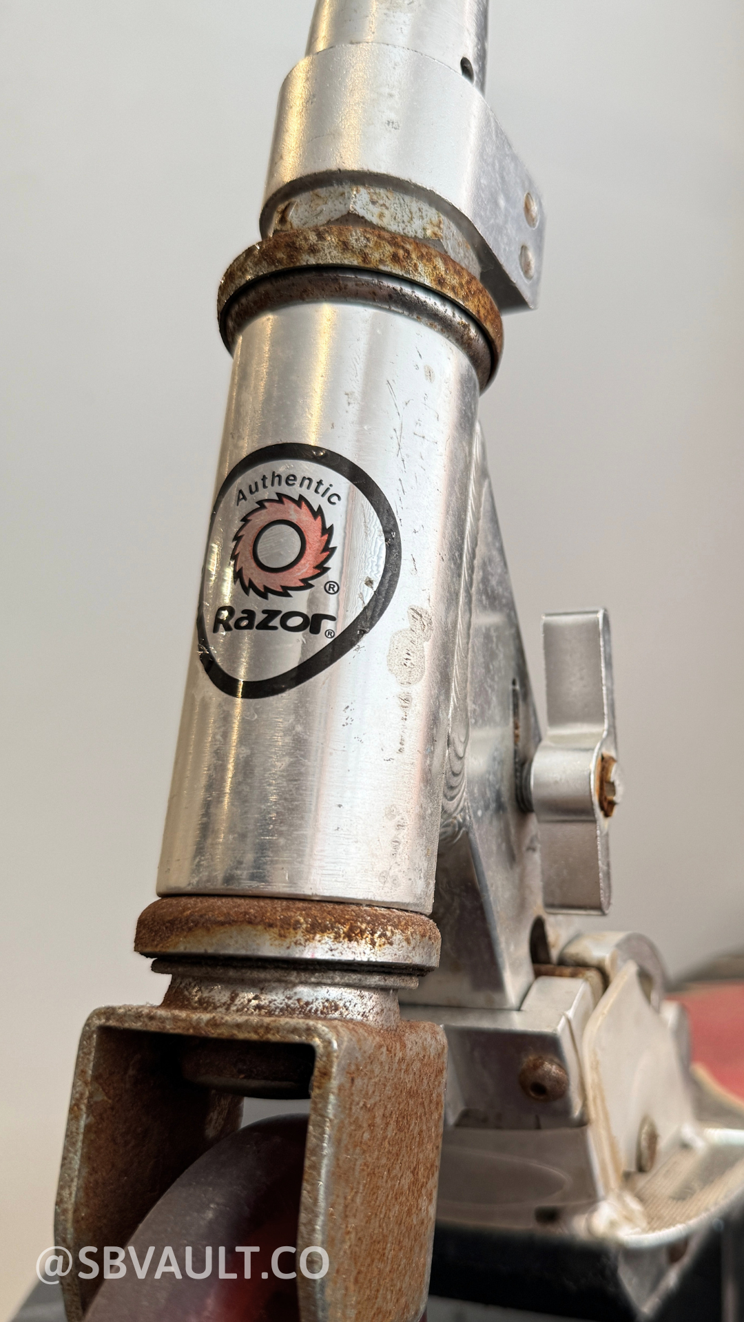 2009 Razor Pro Red