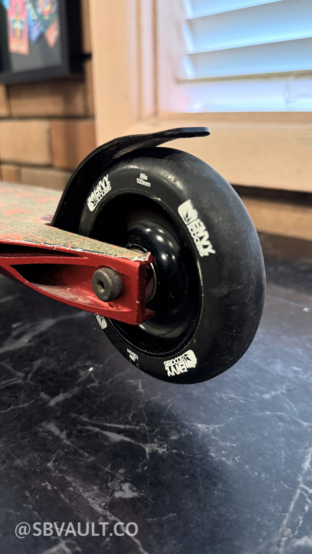 2011 Blunt Complete Red