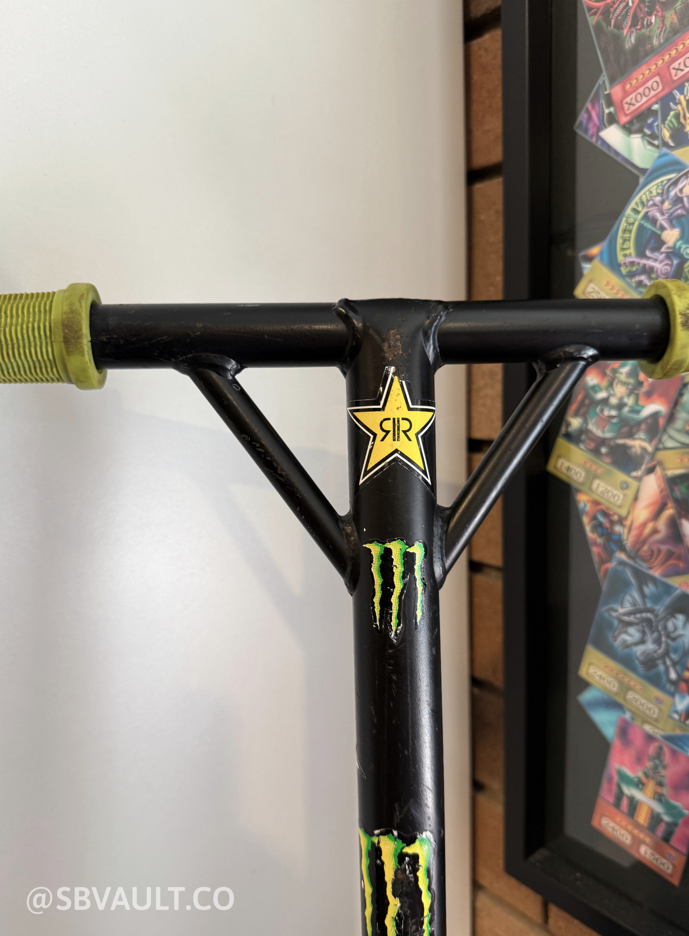 2011 MGP Krunk Y-Bars Black